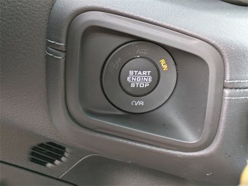 New 2025 Jeep Wrangler Unlimited Rubicon 392 image 33