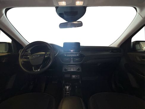 Certified 2025 Ford Escape Active AWD/4WD image 27