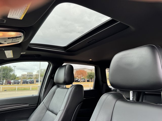 Used 2020 Jeep Grand Cherokee Limited RWD image 31