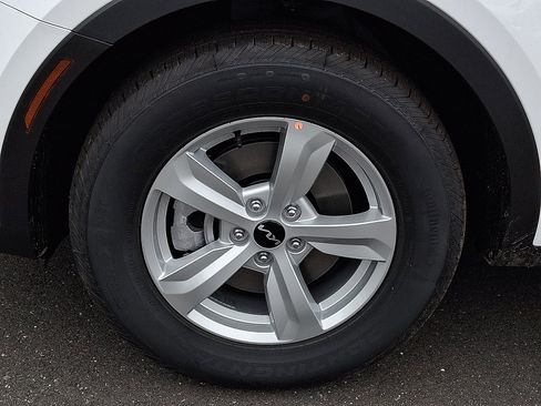 New 2026 Kia Sorento LX FWD image 4