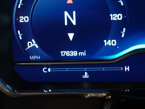 Used 2023 Chevrolet Silverado 1500 LT Trail Boss w/ LT Trail Boss Premium Package image 7