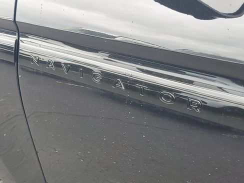 New 2026 Lincoln Navigator Reserve image 7