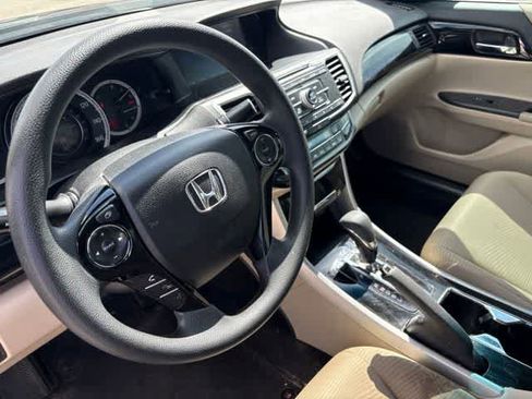 Certified 2017 Honda Accord LX image 10