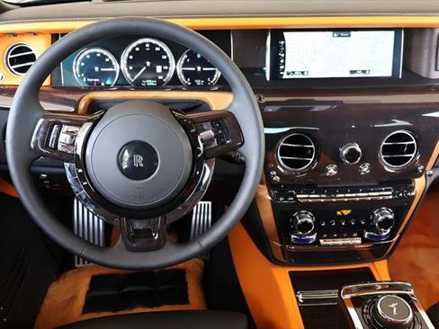 Certified 2023 Rolls-Royce Phantom Sedan RWD image 21
