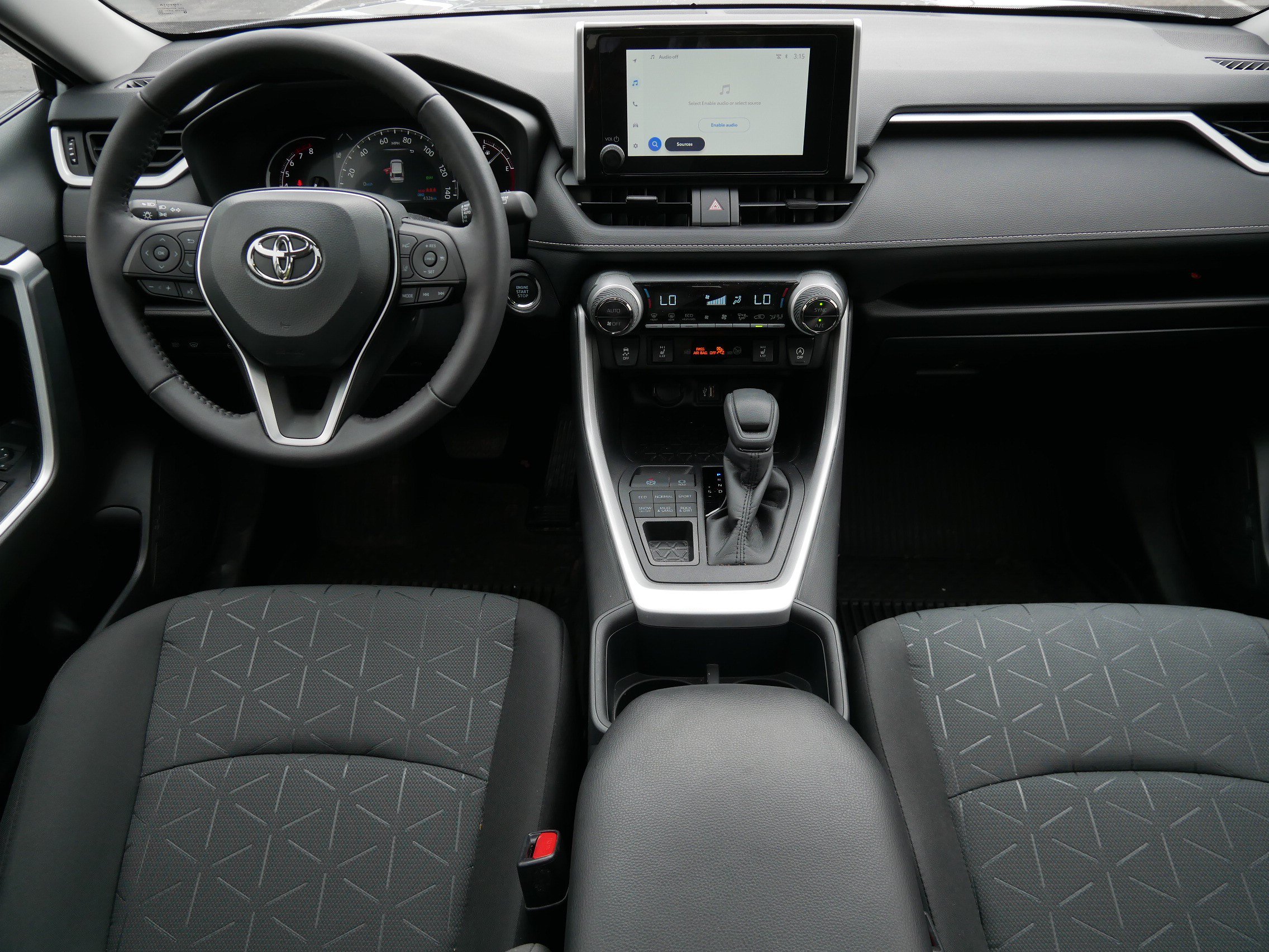 Used 2025 Toyota RAV4 XLE w/ Convenience Package AWD/4WD image 14