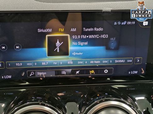 Used 2023 Mercedes-Benz GLB 250 4MATIC image 12
