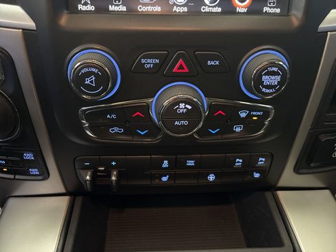 Used 2017 RAM 1500 Big Horn image 21