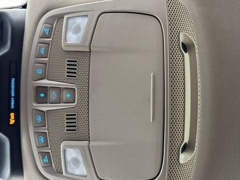 Used 2022 Ford Expedition Max XLT AWD/4WD image 15