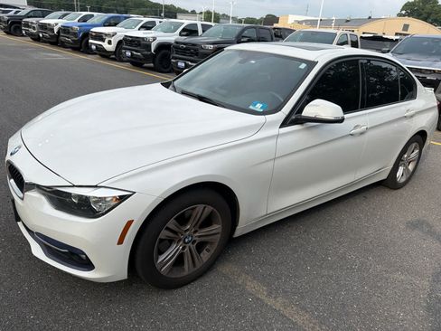 Used 2016 BMW 328i xDrive Sedan AWD/4WD image 6
