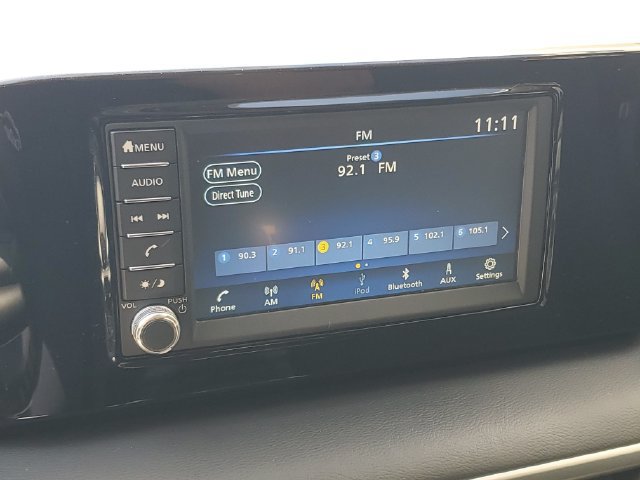 Certified 2025 Nissan Kicks S FWD image 4