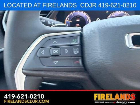 New 2026 Jeep Grand Cherokee Altitude AWD/4WD image 15