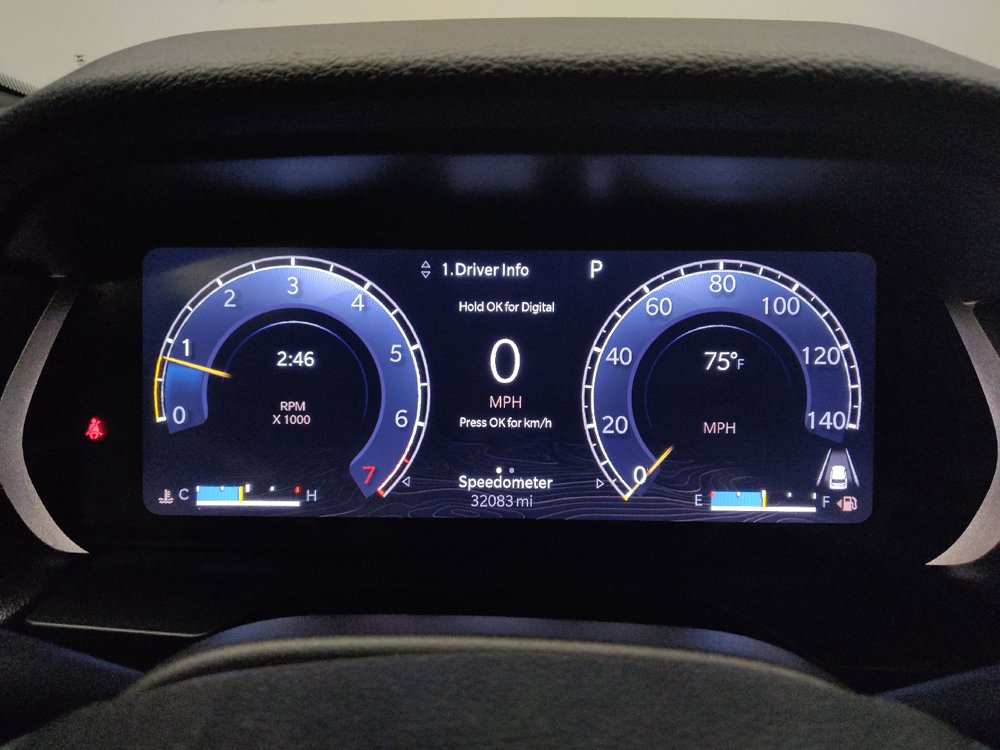 Used 2023 Jeep Grand Cherokee Altitude AWD/4WD image 23