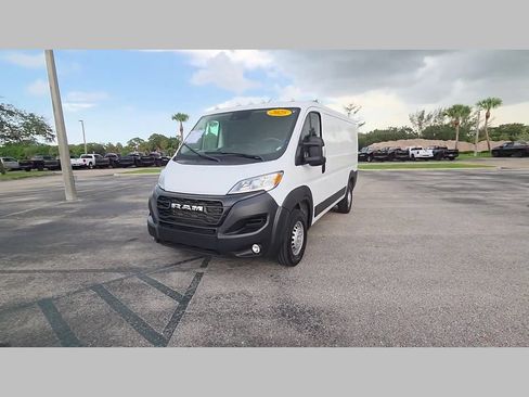Used 2025 RAM ProMaster 2500 w/ Convenience Group FWD image 50