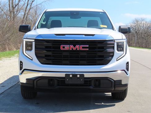 Used 2023 GMC Sierra 1500 Pro w/ Convenience Package AWD/4WD image 12