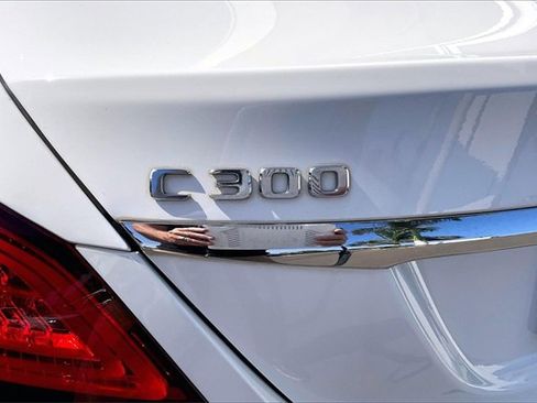 Used 2021 Mercedes-Benz C 300 Sedan image 31