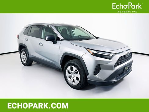 Used 2025 Toyota RAV4 LE image 1