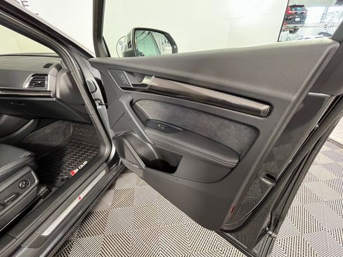 Used 2024 Audi SQ5 Premium Plus image 24