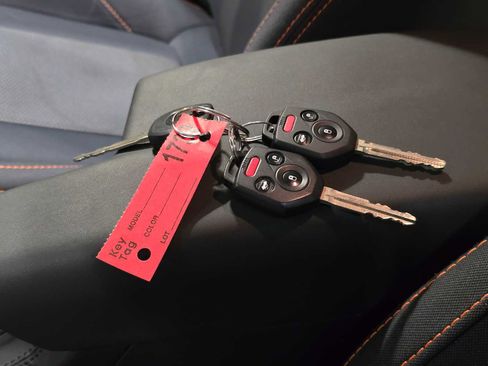 Used 2020 Subaru Crosstrek 2.0i Premium w/ Popular Package #2 image 34