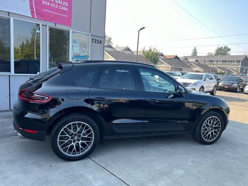 Used 2017 Porsche Macan S AWD/4WD image 9