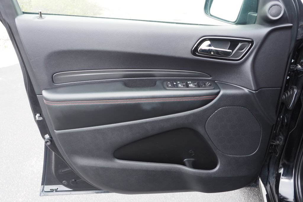 Used 2025 Dodge Durango GT AWD/4WD image 14