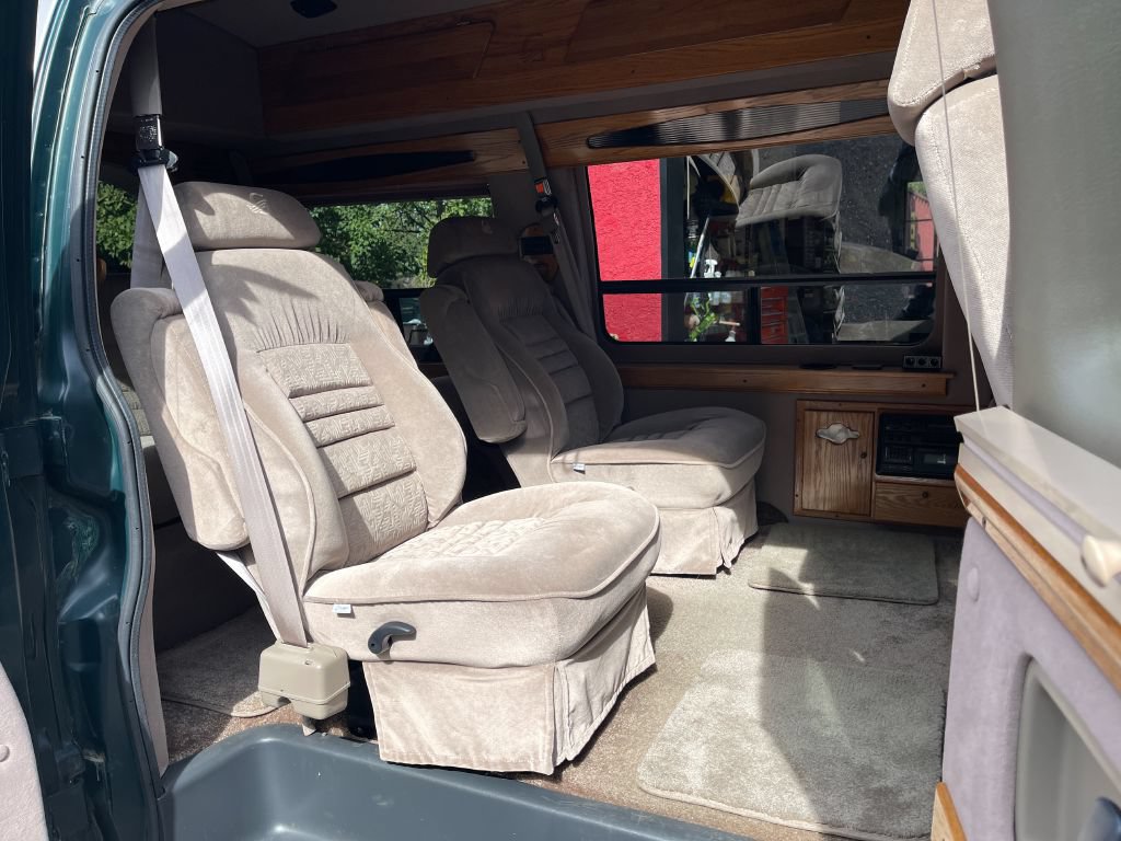 Used 1997 Chevrolet Express 1500 RWD image 14
