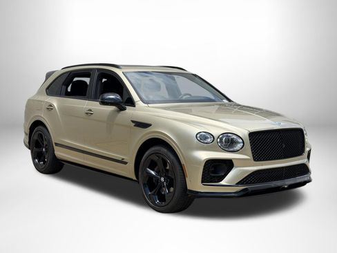 Used 2023 Bentley Bentayga AWD/4WD image 11