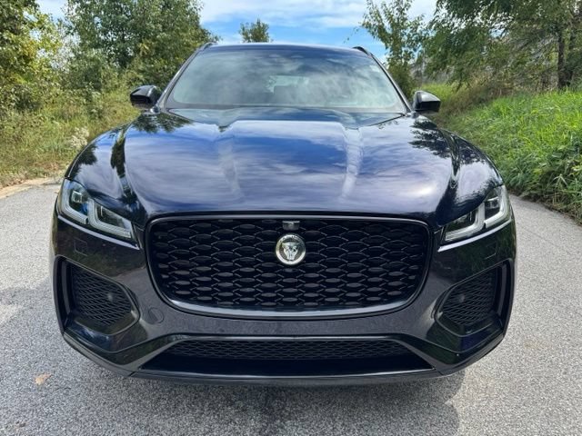 Certified 2026 Jaguar F-PACE R-Dynamic S AWD/4WD image 3