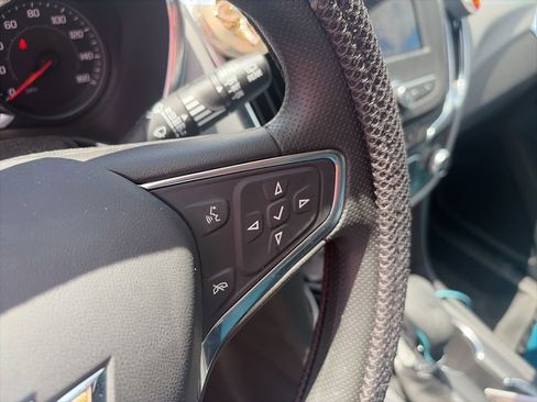 Used 2024 Chevrolet Equinox LS w/ LS Convenience Package image 15