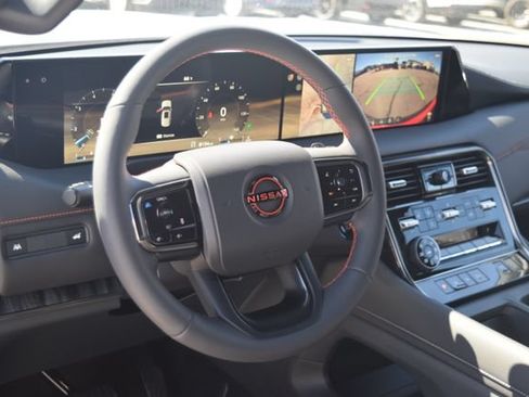 Used 2025 Nissan Armada PRO-4X AWD/4WD image 50