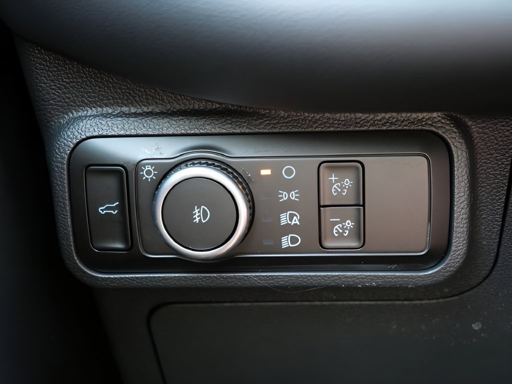 Used 2026 Ford Explorer ST w/ Sun And Sound Package AWD/4WD image 16
