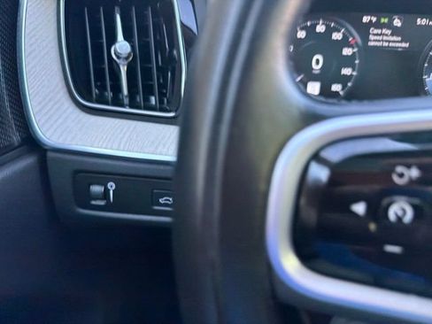 Used 2021 Volvo XC60 T5 Inscription AWD/4WD image 23