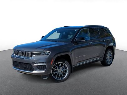 Certified 2022 Jeep Grand Cherokee Summit w/ MOPAR Finishing Package