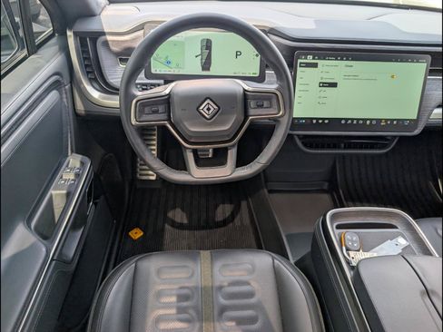 Used 2024 Rivian R1S Launch Edition Quad AWD/4WD image 10