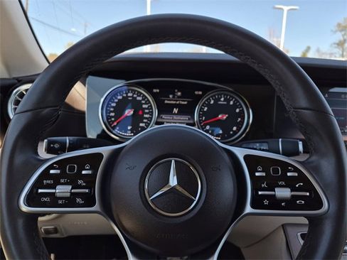 Used 2019 Mercedes-Benz E 450 Cabriolet image 21