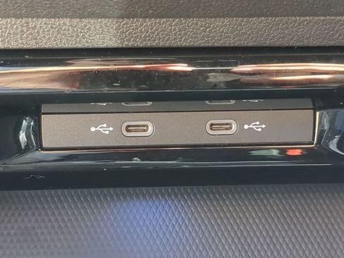 Certified 2023 Volkswagen GTI S image 22