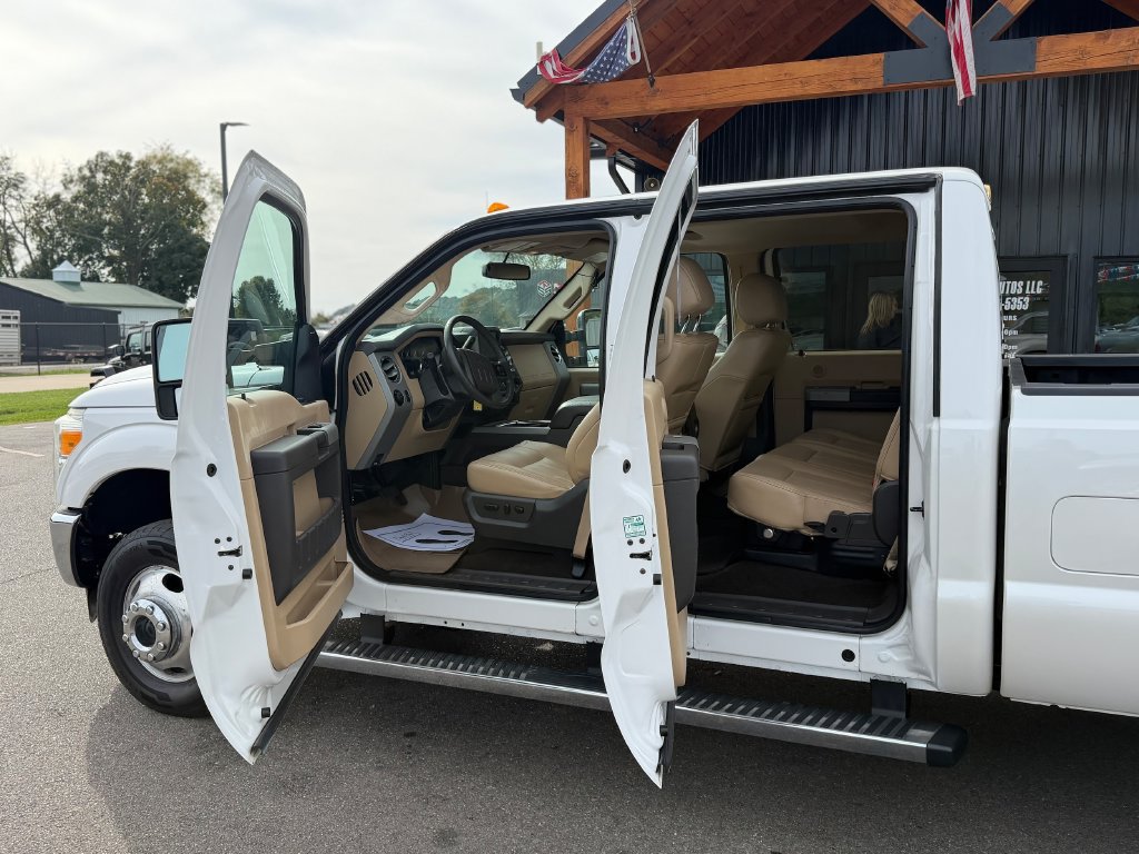 Used 2015 Ford F350 Lariat w/ Lariat Ultimate Package AWD/4WD image 7