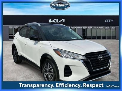 Certified 2024 Nissan Kicks SV