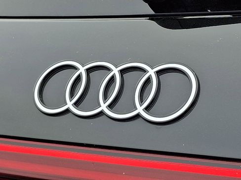 Used 2025 Audi Q5 Premium Plus w/ Premium Plus AWD/4WD image 31