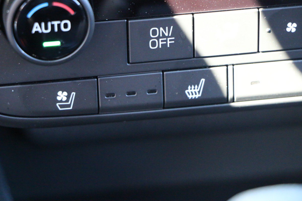 Used 2026 Subaru Outback Touring XT AWD/4WD image 26