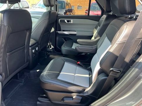 Certified 2023 Ford Explorer XLT w/ Equipment Group 202A AWD/4WD image 22