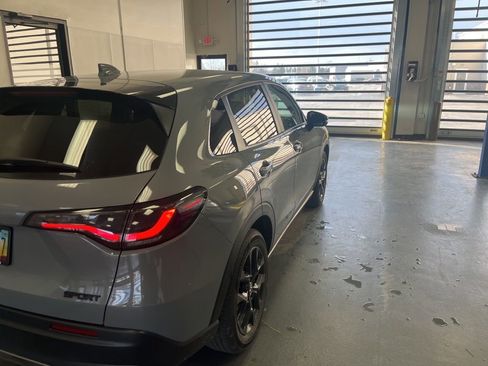 Used 2024 Honda HR-V Sport image 8