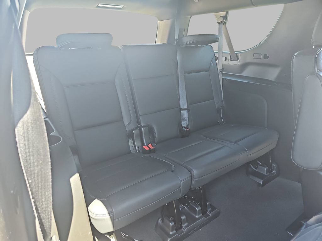 Certified 2021 GMC Yukon XL Denali w/ Denali Premium Package AWD/4WD image 15