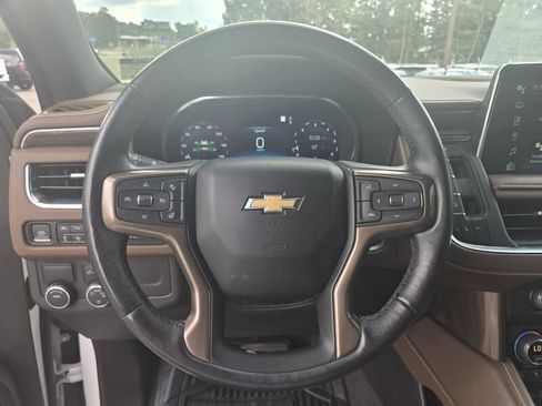 Used 2022 Chevrolet Tahoe High Country RWD image 11
