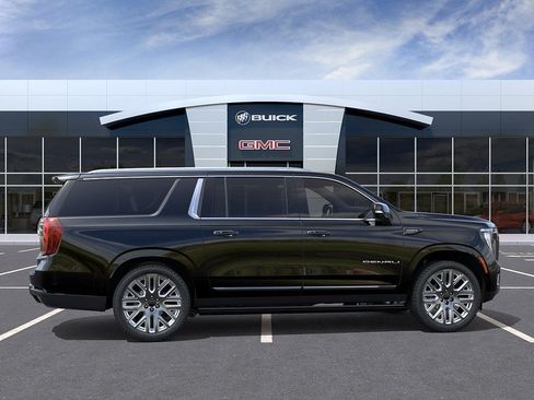 New 2026 GMC Yukon XL Denali Ultimate AWD/4WD image 5