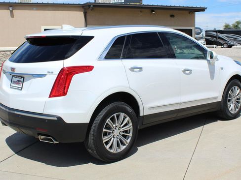 Used 2019 Cadillac XT5 Luxury AWD/4WD image 7