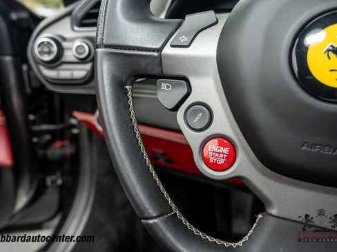 Used 2017 Ferrari 488 GTB RWD image 23
