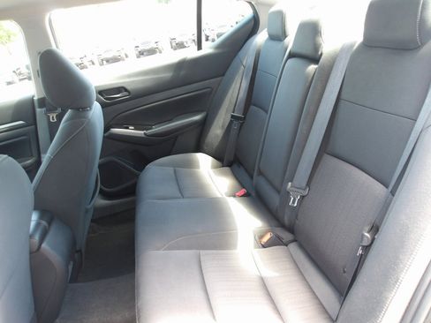 Used 2023 Nissan Altima 2.5 SV image 16