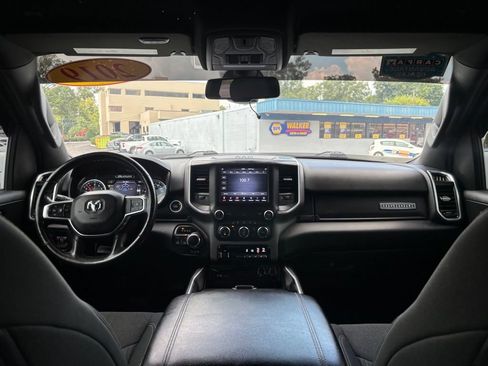 Used 2019 RAM 1500 Big Horn AWD/4WD image 17
