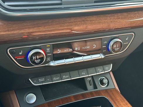 Used 2023 Audi Q5 2.0T Premium Plus w/ Premium Plus Package image 30