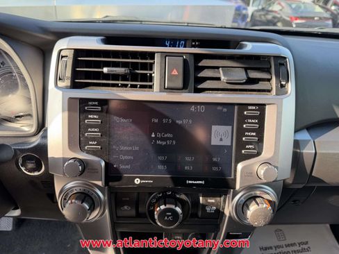 Used 2024 Toyota 4Runner SR5 AWD/4WD image 26